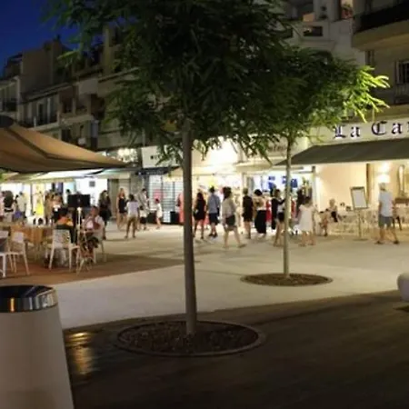 Apartment T1 Bis Climatise / Parking / Proche Des Plages Bandol