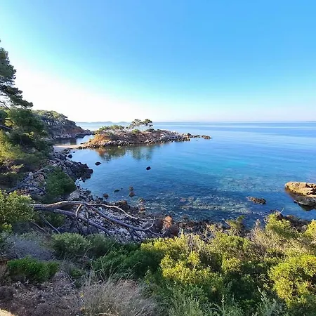 T1 Bis Climatise / Parking / Proche Des Plages
