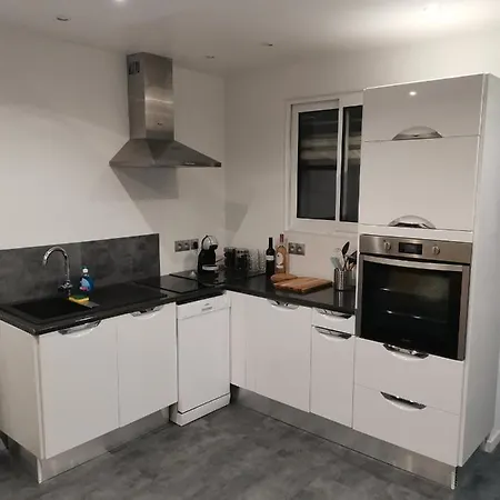 Apartamento T1 Bis climatisé / parking / proche des plages Bandol